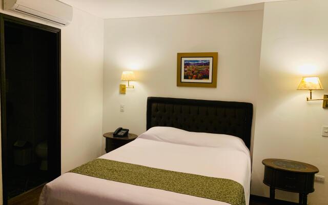 Hotel Monte Real