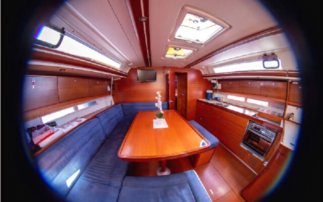 45 Sailboat Veleros Colombia