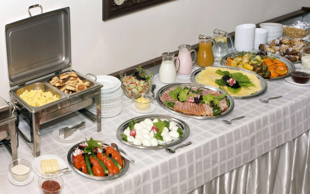 Alanga Hotel