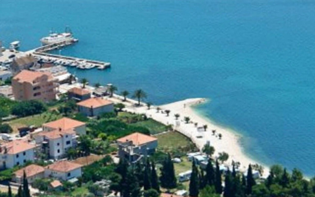 Modern Apartment in Seget Donji With View of the Sea