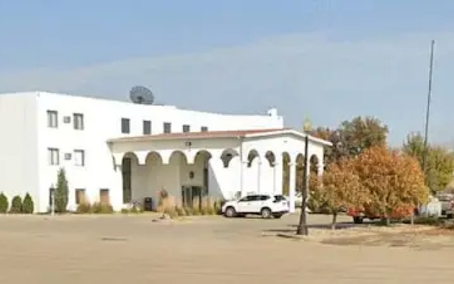 The White House Inn