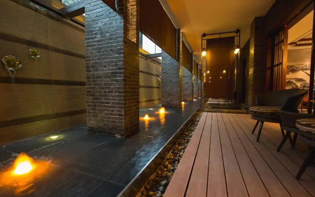 Tea Boutique Hotel West Lake