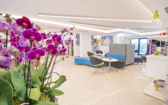 Studio One Accommodation Suites