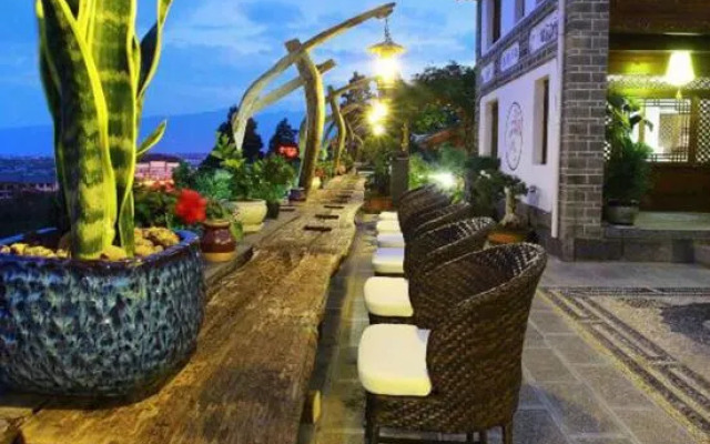 Nayuan Alice View Courtyard (Lijiang Ancient City Lion Rock Branch)