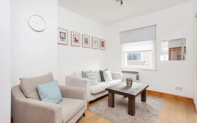 Basic Apartment for Two Amazing Location