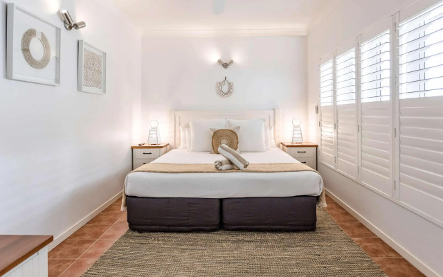 The Reef House Adults Retreat