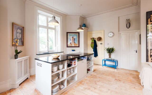 The Notting Hill Norland Square - IT03