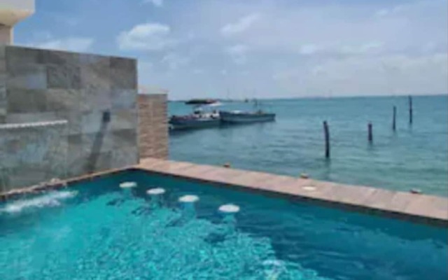 Apartasuite en Isla Mujeres México