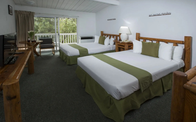 Carmel River Inn
