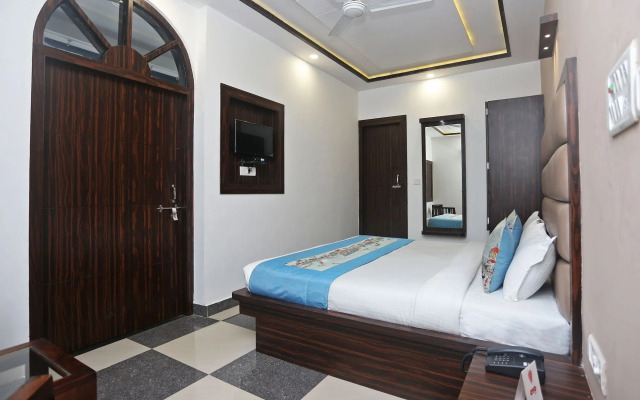 OYO 9368 Hotel Pratap