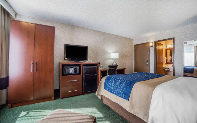Yellowstone River Inn & Suites