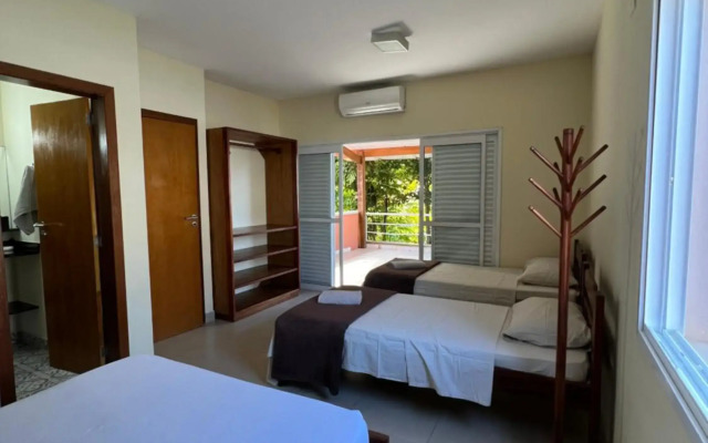 Itamambuca casas,suítes