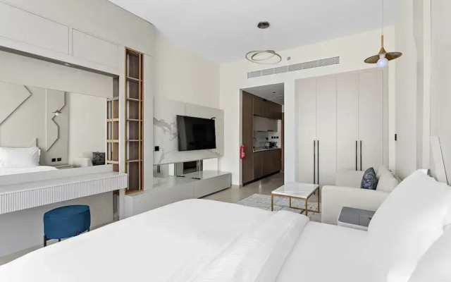 Charming Studio in Arjan With Pool and gym