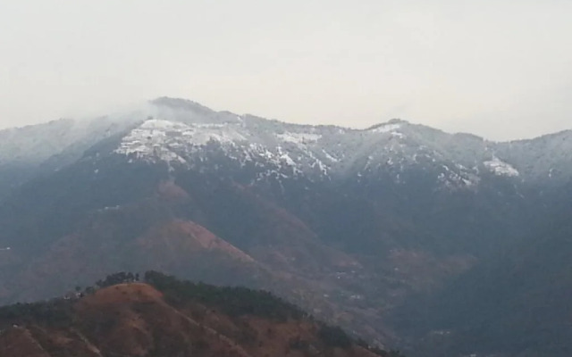Aapo Aap Home Stay