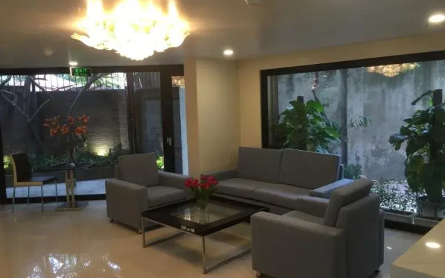 Tulip Hotel