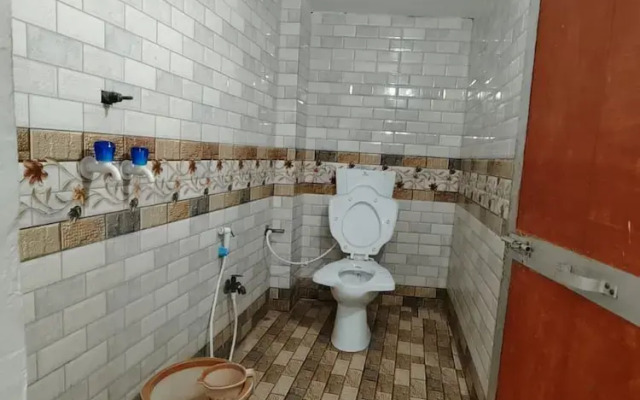 Goroomgo Shree Ram Kuti Homestay Ujjain