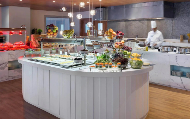 Novotel Jeddah Tahlia Street 