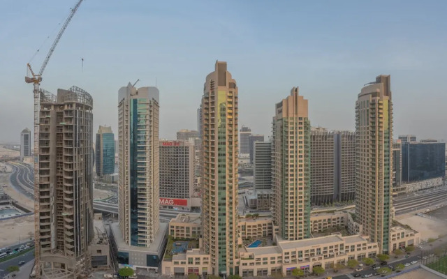 Bellavista - Chic - 1 BR - Burj Royal