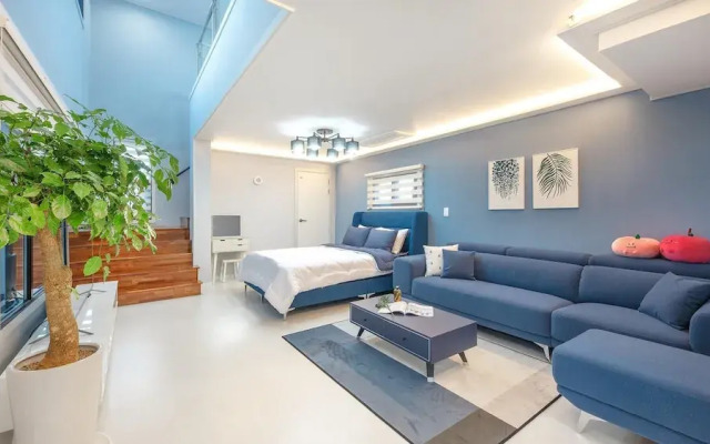 Gosung Shalala Private Pool & Spa Villa