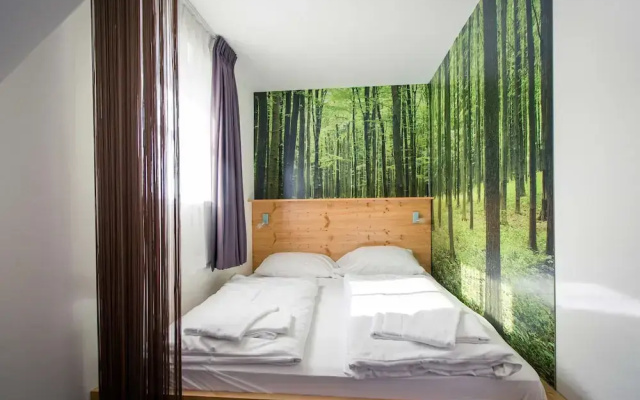 Apartment in Pine Forest Near Ski Slopes