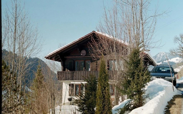Chalet Iris