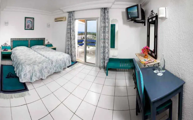 Hotel Les Pyramides