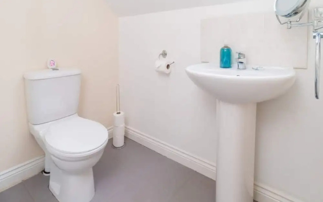 Last Minute Discount 4BR Westlake Accommodation