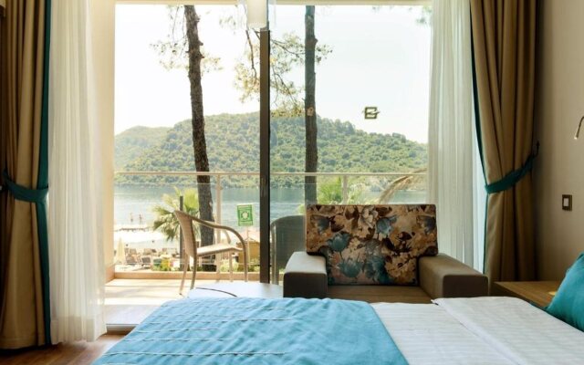 Orka Lotus Beach