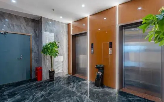 Hefei 528 E-sports Hotel