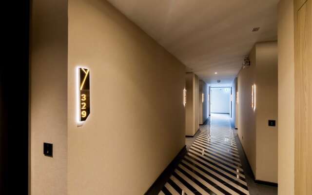 Seekers Finders Rama IV Hotel, SureStay Collection by BW