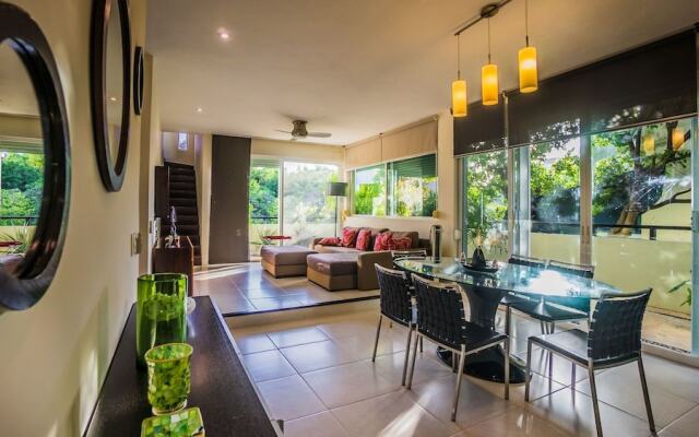 Meridian 302 3 Bedroom Condo