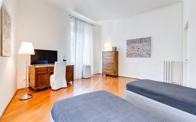 Luxury apartment in the center of Rome