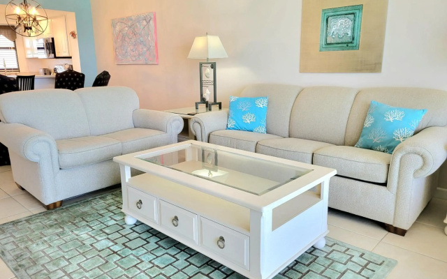 Beachside II 4302