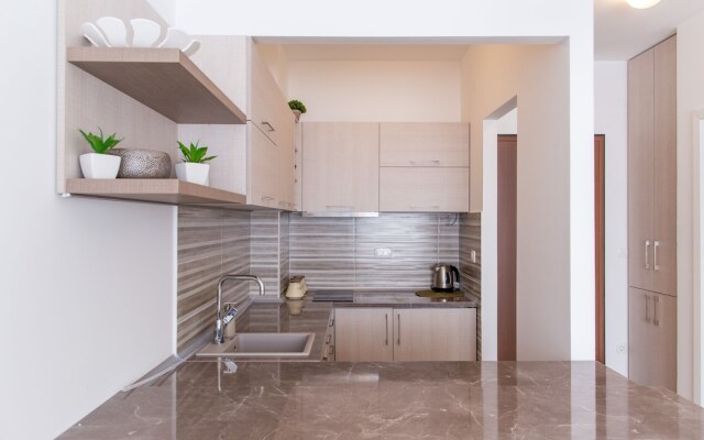 Natasha Sea View Apartment