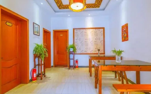 Yiyun Inn (Zhouzhuang Nanhu Gallery)