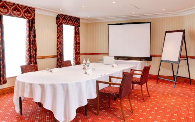 Best Western Plus Birmingham NEC Meriden Manor Hotel