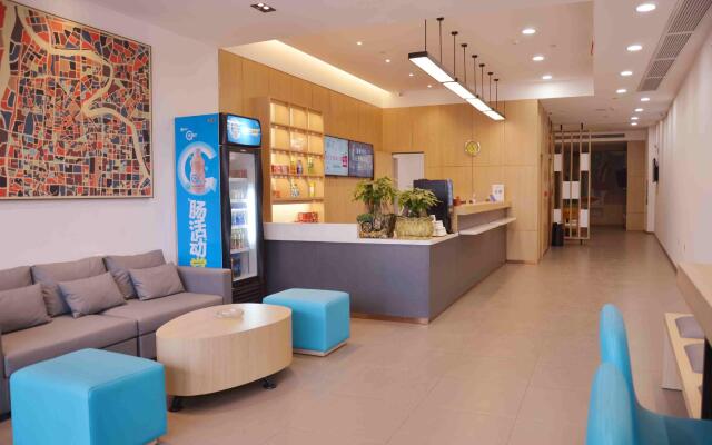 Hanting Hotel Jingzhou Jianli Jiangcheng Road