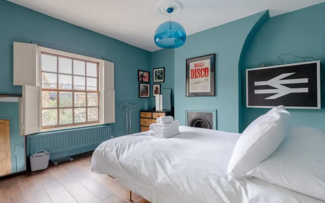 Trendy 2BD House 5 Mins From Willesden Junction!