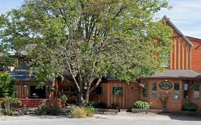 Te Wanaka Lodge
