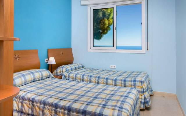 House - 3 Bedrooms with Pool and WiFi - 107973