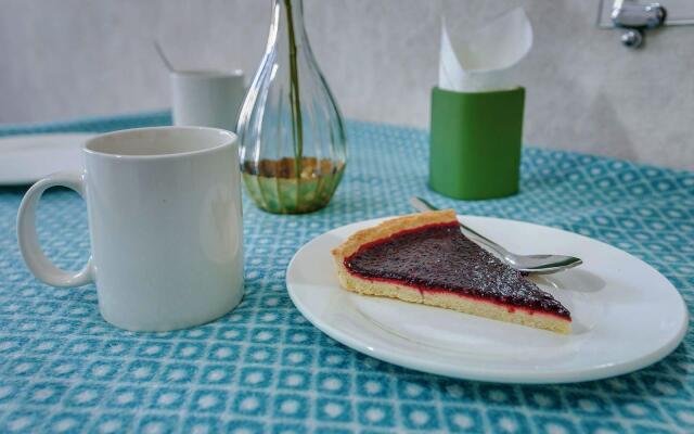 YourHouse (ЙоХаус) на улице Казыбек Би