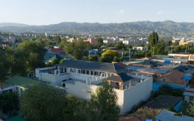 Tekes Xinglai Makino Art Homestay (Baguacheng Branch)