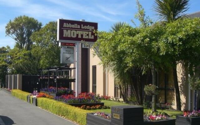 Abbella Lodge Motel