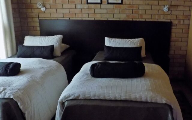 Eddies Self Catering or B&B