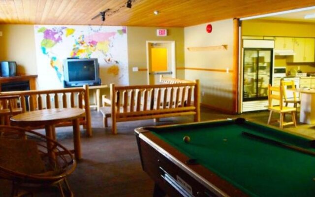 The Apex Mountain Inn