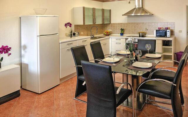 Apartments along Kummerower See, Sommersdorf