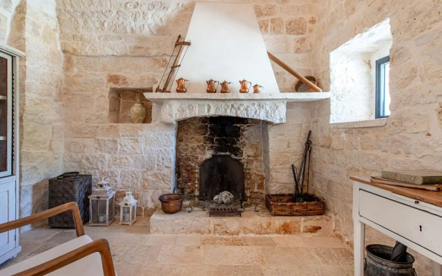 Tenuta Diciassetteconi Trulli With Pool