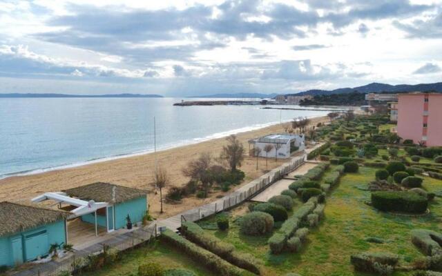 Appartement Le Lavandou, 2 pièces, 4 personnes - FR-1-251-290