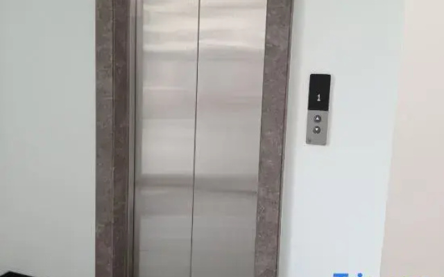 Taizhou Lazy Dongjia Siying Apartment