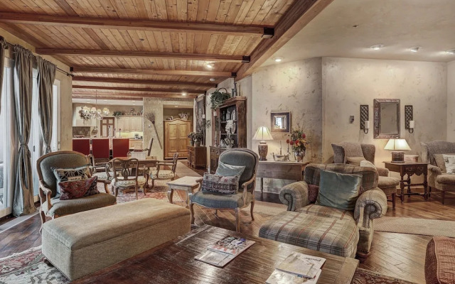 Arrowhead Village BP12 - 3 Br Condo